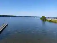 Luftbild Bad Zwischenahn mit Wohnanlage am See